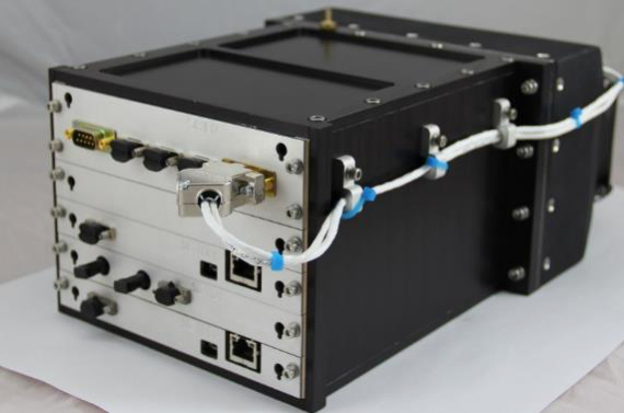 Figure 10: SG100 cloud computer with two multi-core cpu modules, one fiber module and one power module.